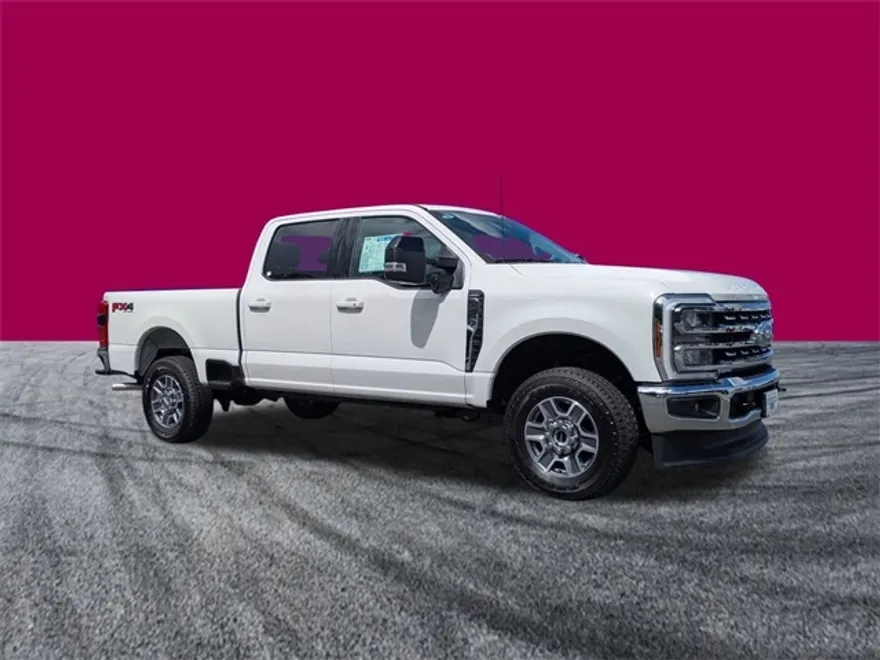 2026 Ford F-250 Lariat photo 1