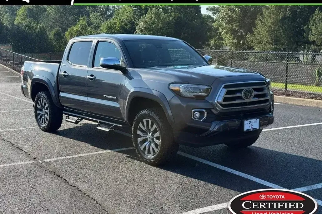 2022 Toyota Tacoma Limited photo 1