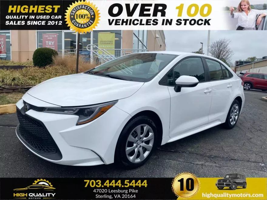 2022 Toyota Corolla LE photo 1