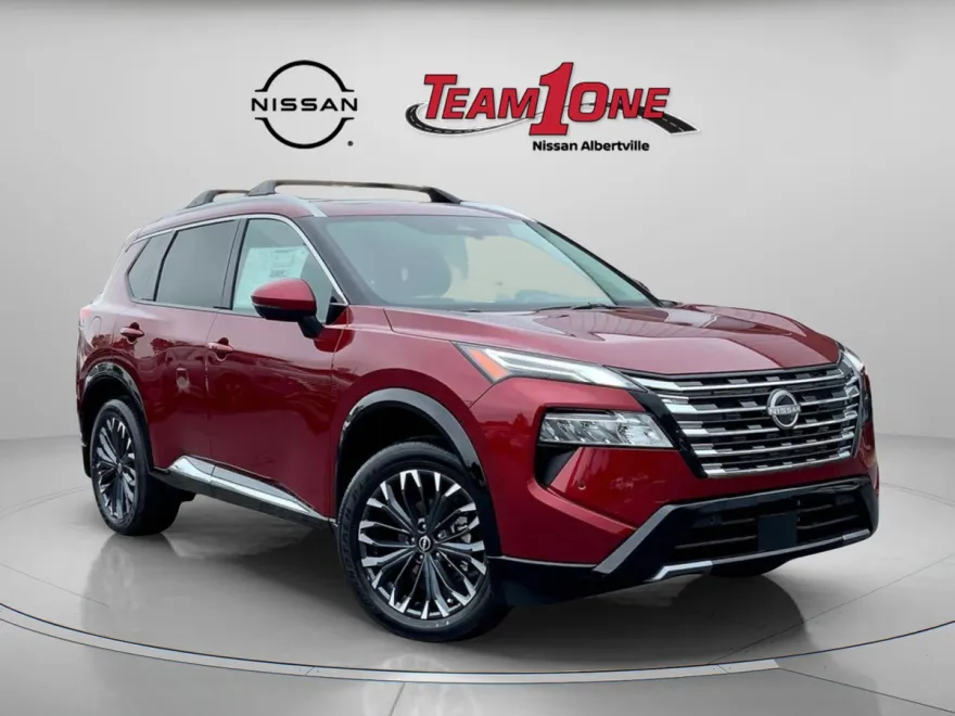 2025 Nissan Rogue Platinum photo 1