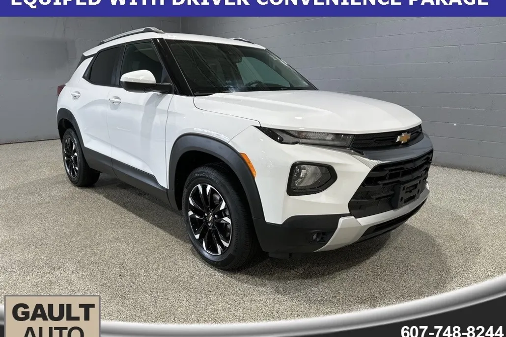 2022 Chevrolet Trailblazer LT photo 1