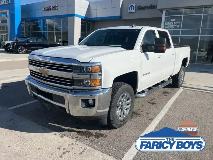 2016 Chevrolet Silverado 2500HD LT photo 1