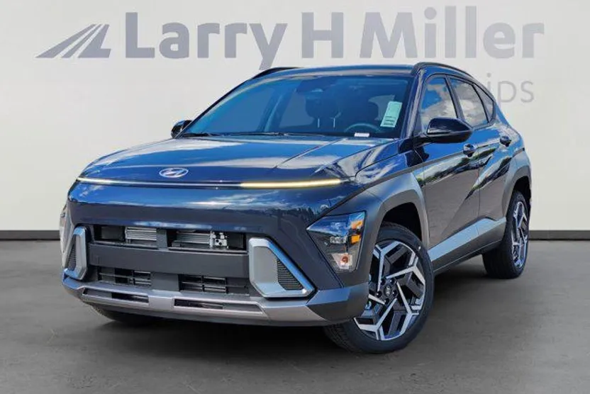 2026 Hyundai Kona SEL photo 1
