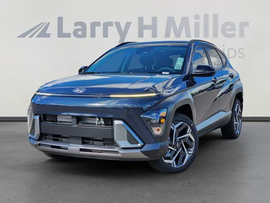 2026 Hyundai Kona SEL photo 1