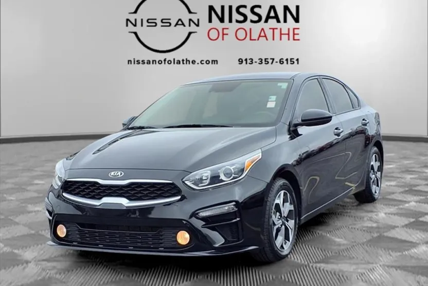 2020 Kia Forte LXS photo 1