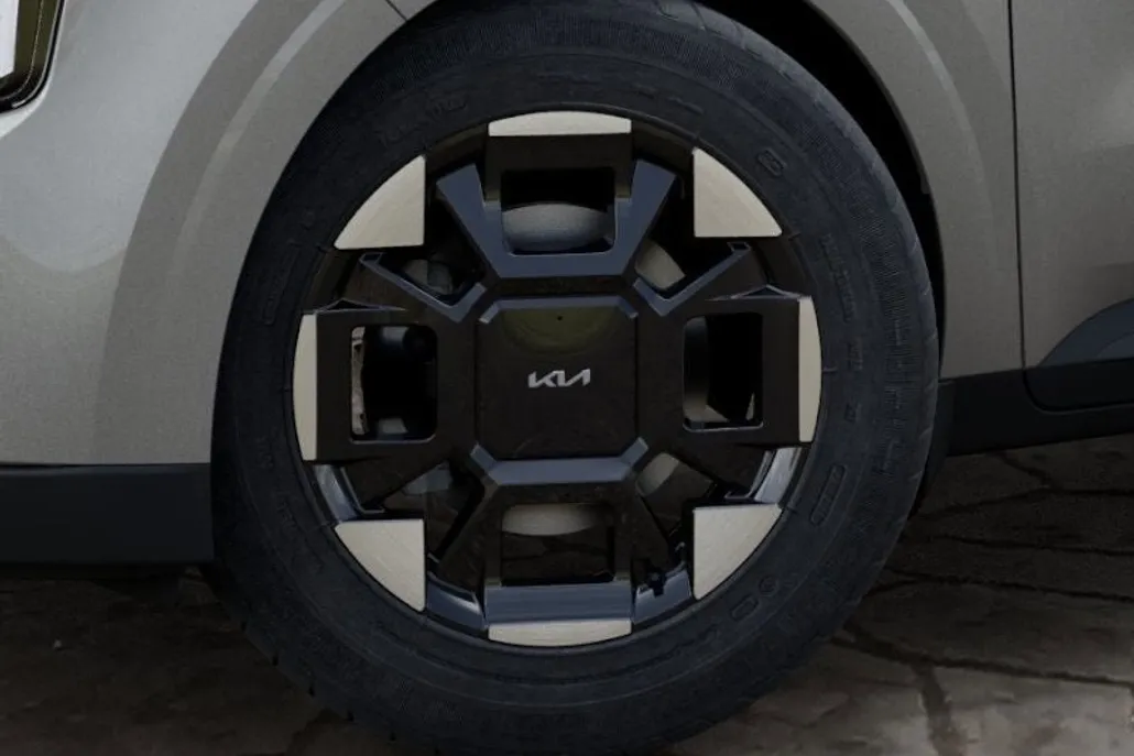 2026 Kia Carnival EX photo 1