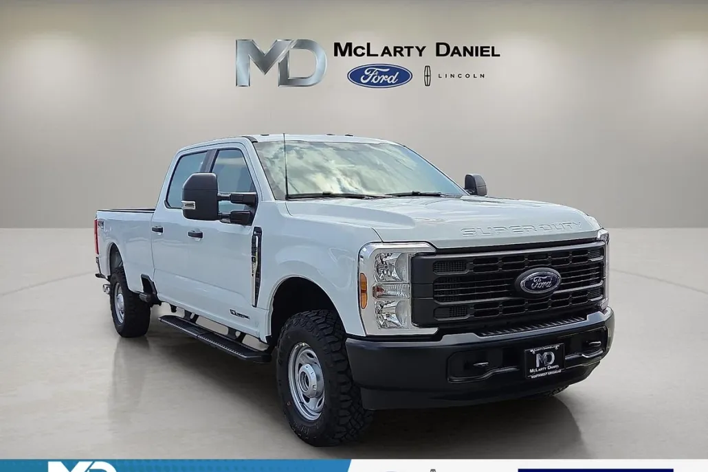 2026 Ford F-250 photo 1