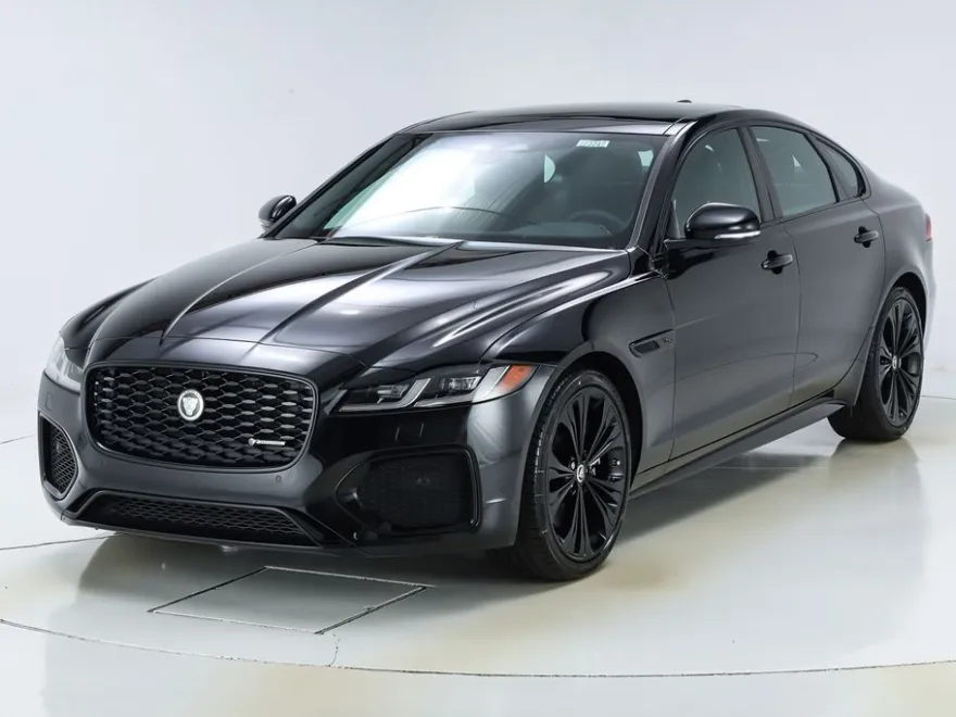 2024 Jaguar XF P300 R-Dynamic SE photo 1