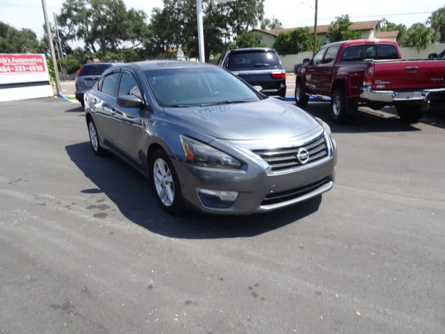 2015 Nissan Altima 2.5 photo 1