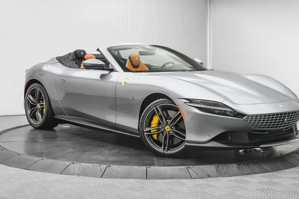 2025 Ferrari Roma Spider photo 1