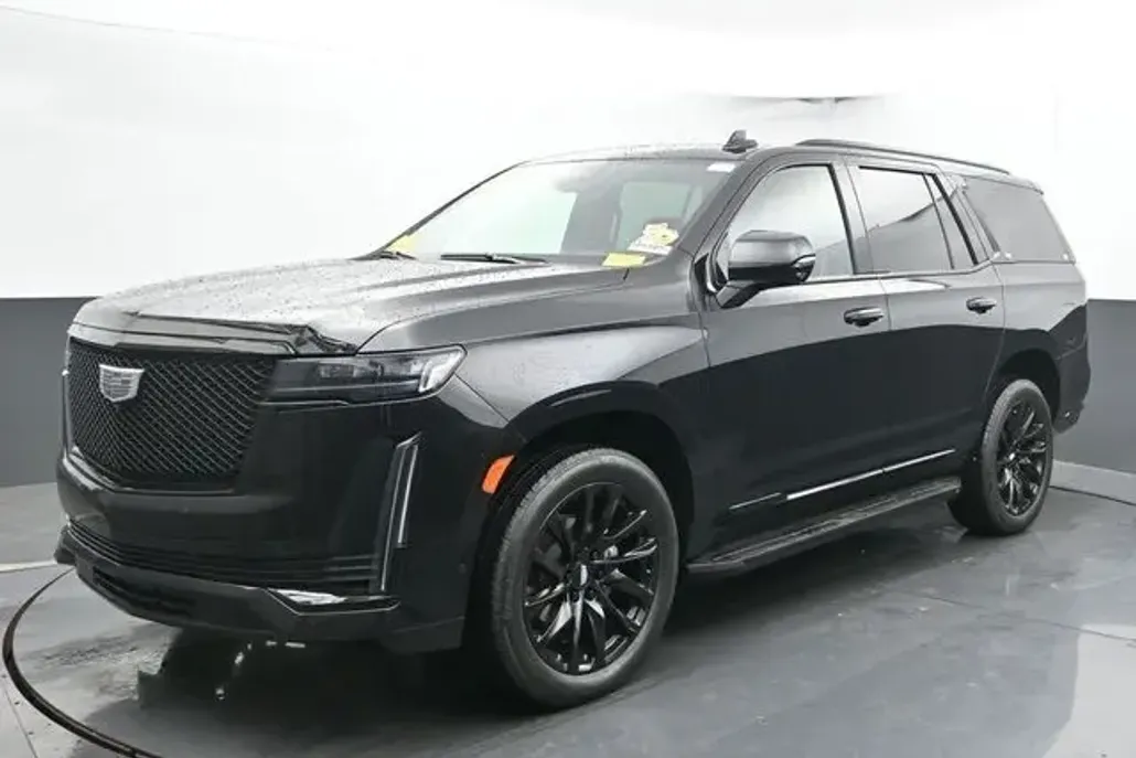 2023 Cadillac Escalade Sport photo 1