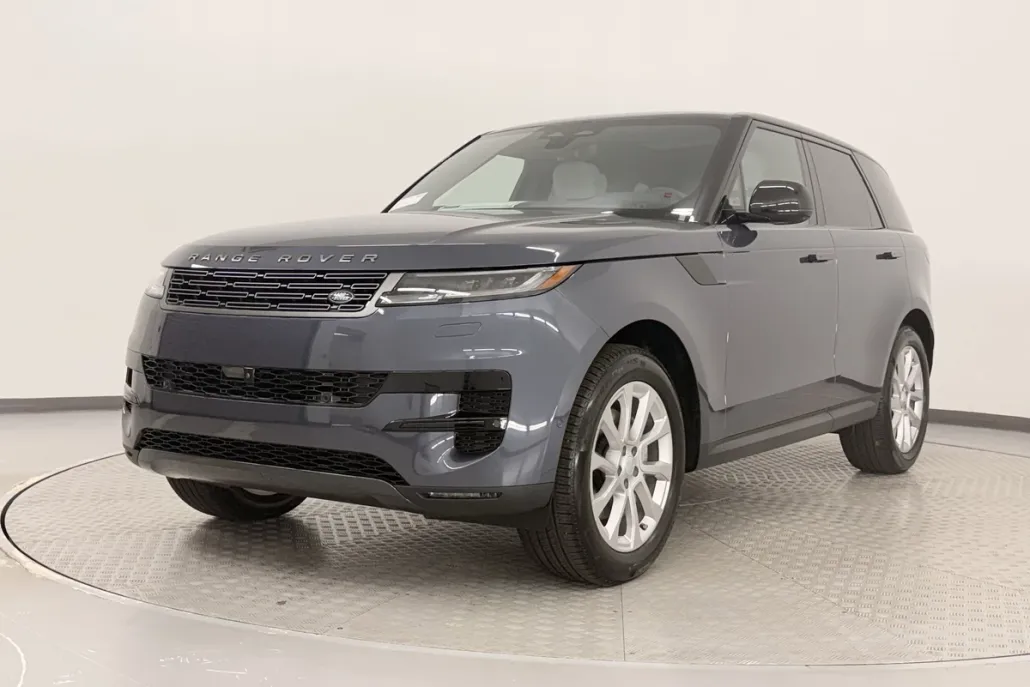 2025 Land Rover Range Rover Sport P360 SE photo 1