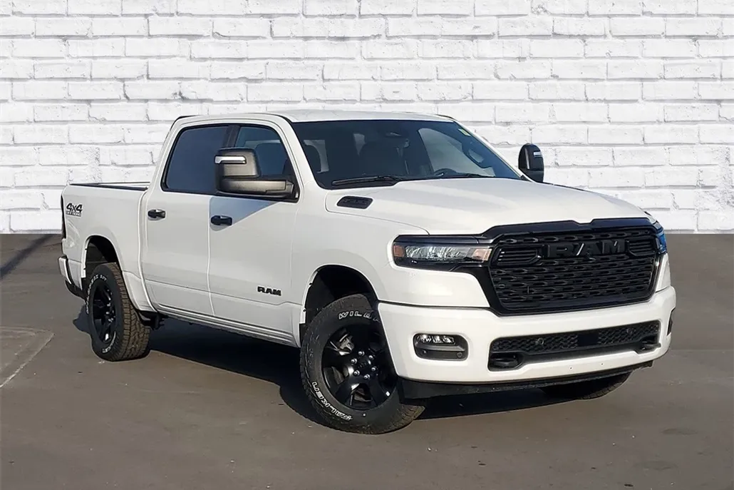 2025 Ram 1500 Tradesman photo 1