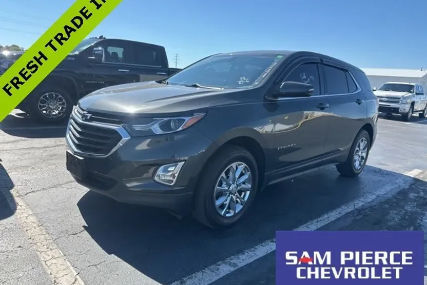 2019 Chevrolet Equinox LT photo 1