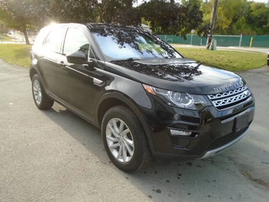 2018 Land Rover Discovery Sport HSE photo 1