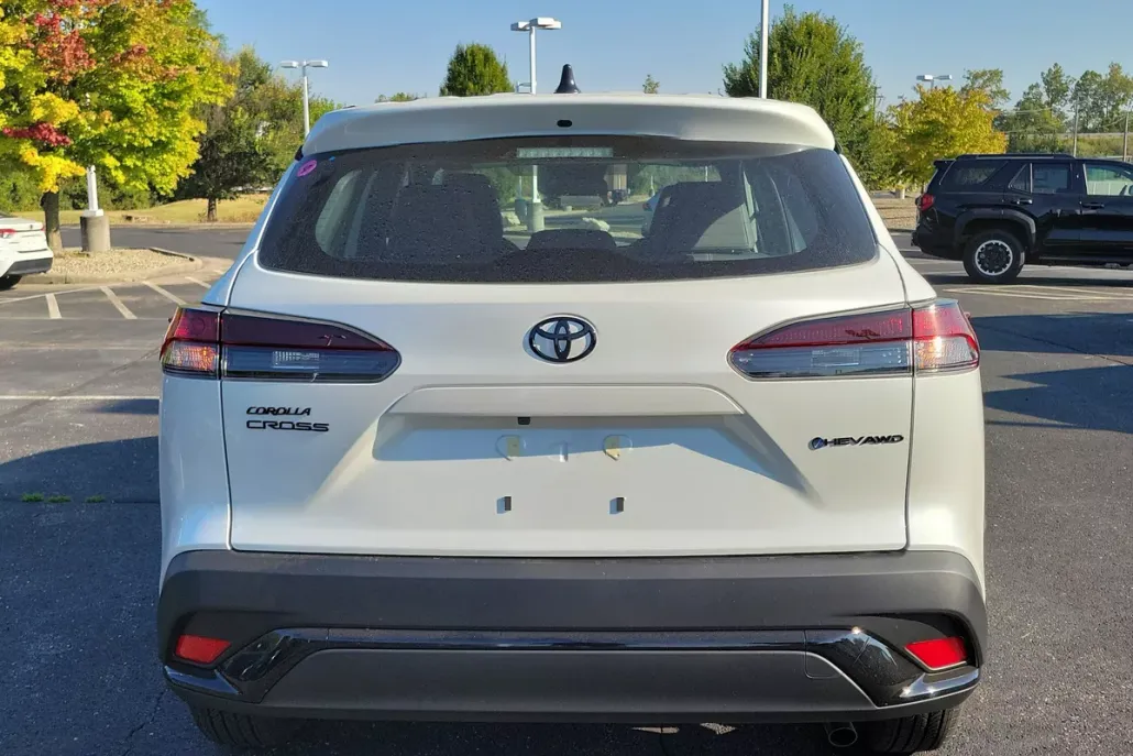 2026 Toyota Corolla Hybrid S photo 1