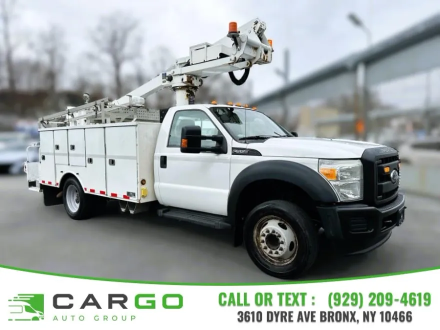 2012 Ford F-550 XLT photo 1