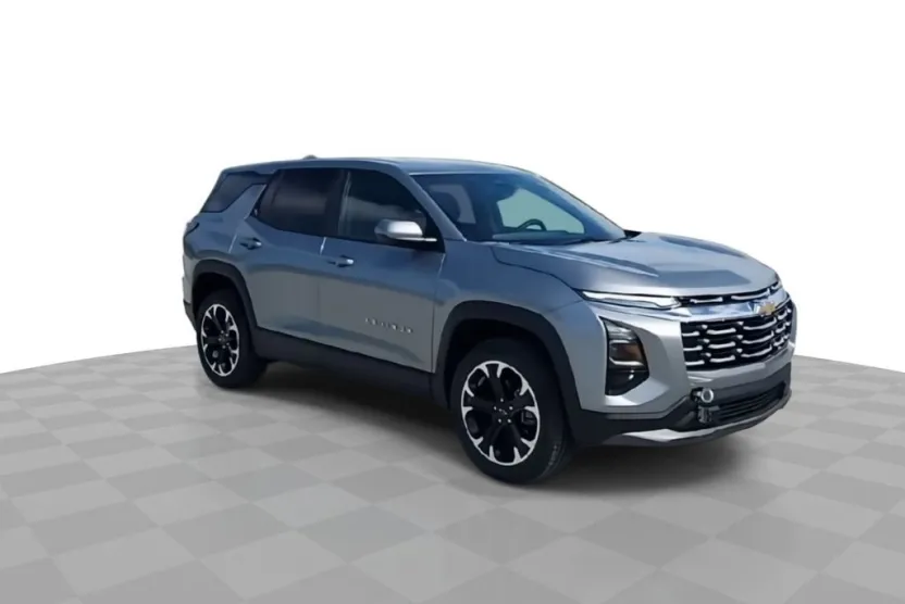 2026 Chevrolet Equinox LT photo 1