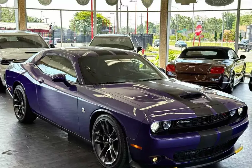 2023 Dodge Challenger R/T Scat Pack photo 1