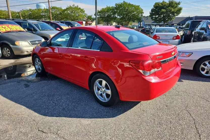 2014 Chevrolet Cruze photo 1
