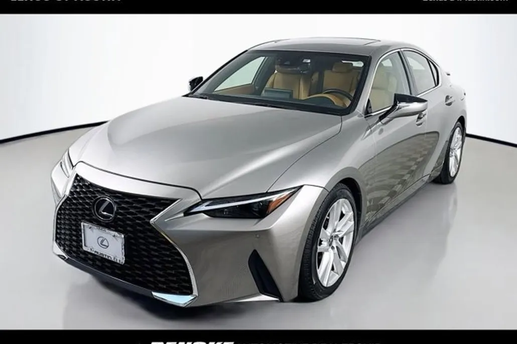 2021 Lexus IS 300 photo 1