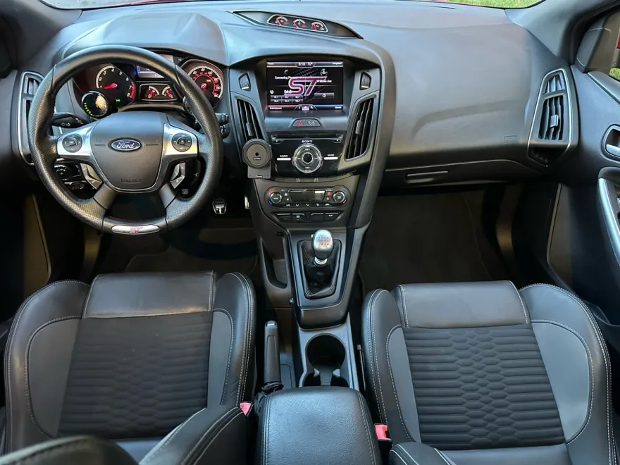 2013 Ford Focus ST photo 1