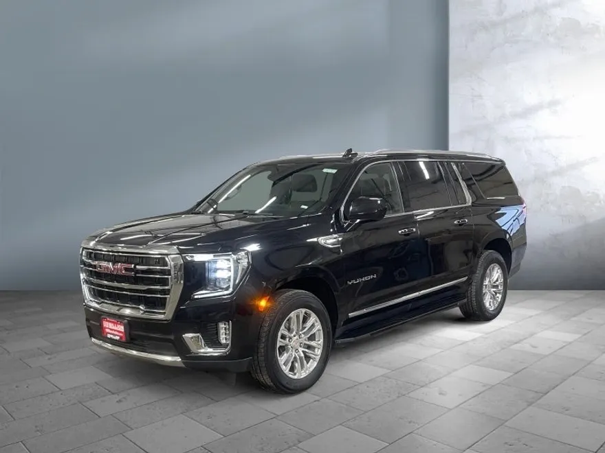 2023 Gmc Yukon XL SLT photo 1