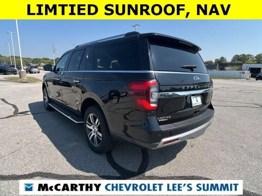 2023 Ford Expedition MAX Limited photo 1