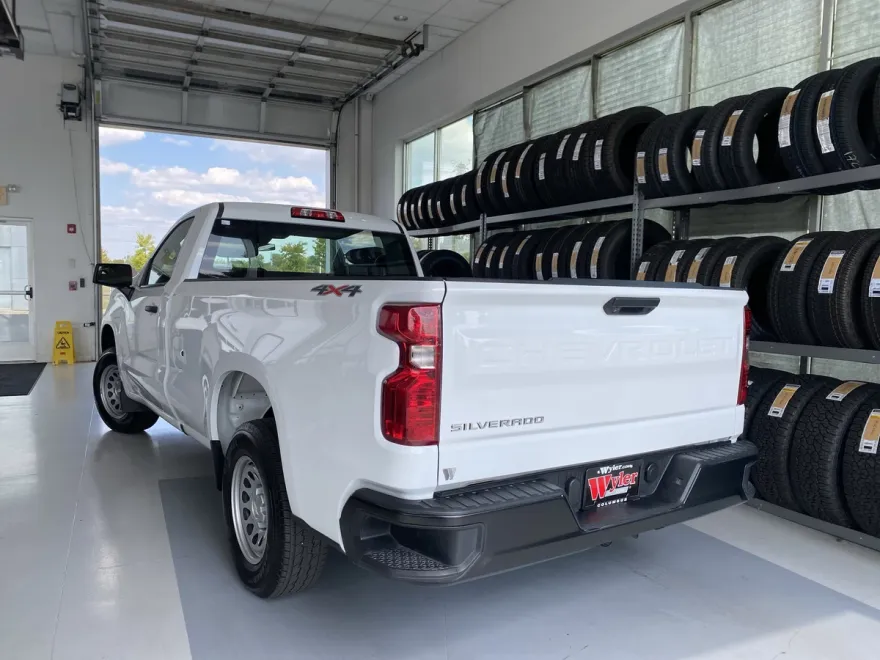 2024 Chevrolet Silverado 1500 Work Truck photo 1