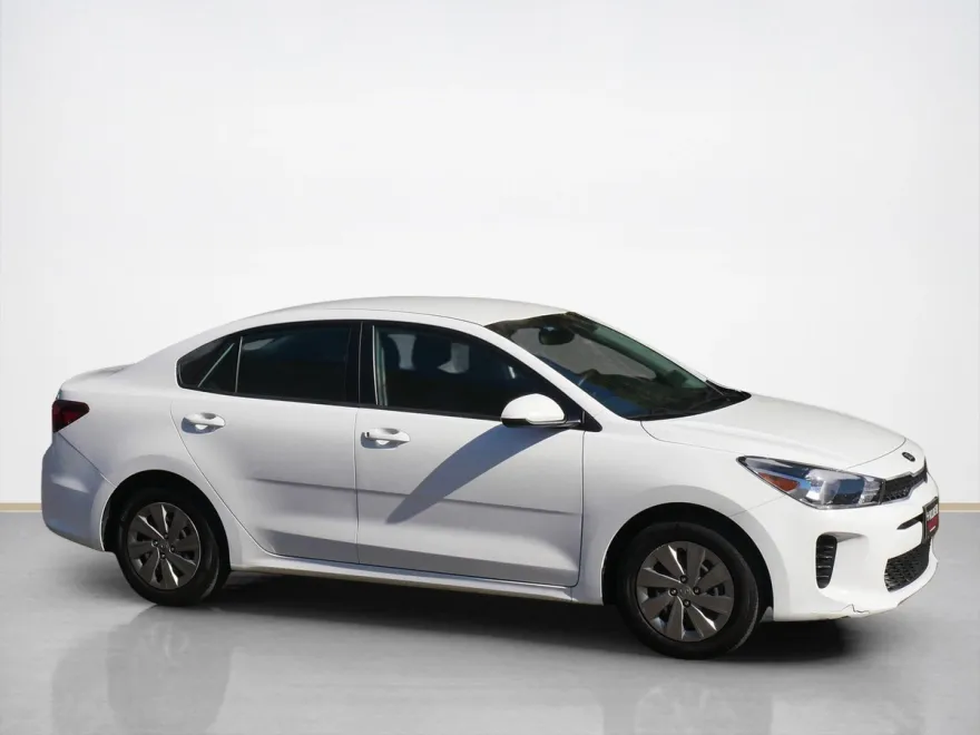 2019 Kia Rio LX photo 1