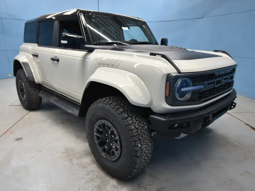 2025 Ford Bronco Raptor photo 1