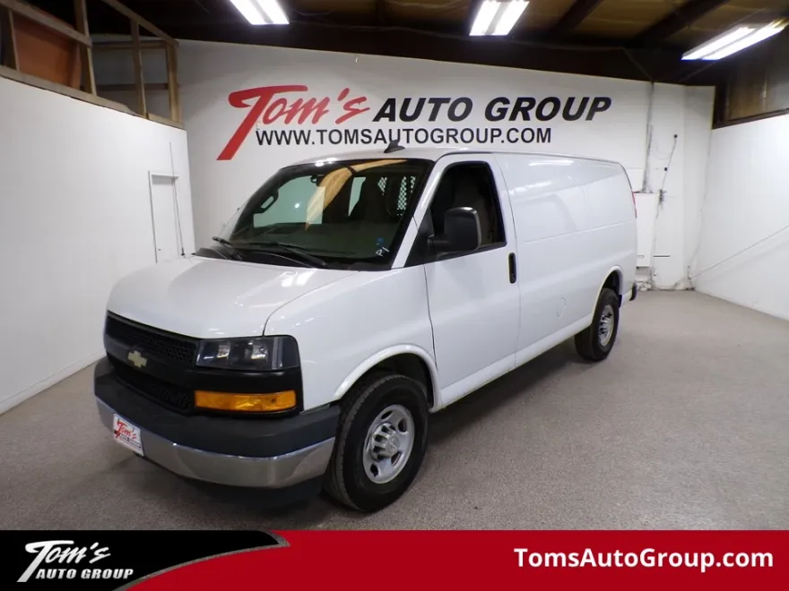 2019 Chevrolet Express Cargo Van photo 1