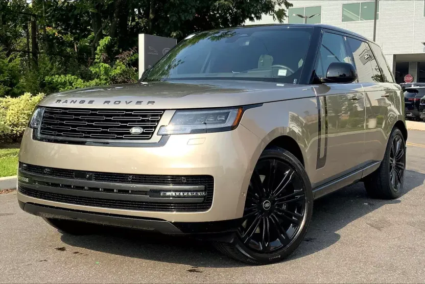 2025 Land Rover Range Rover SE photo 1