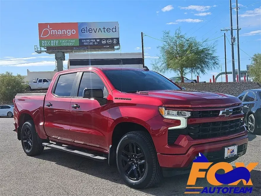 2022 Chevrolet Silverado 1500 RST photo 1