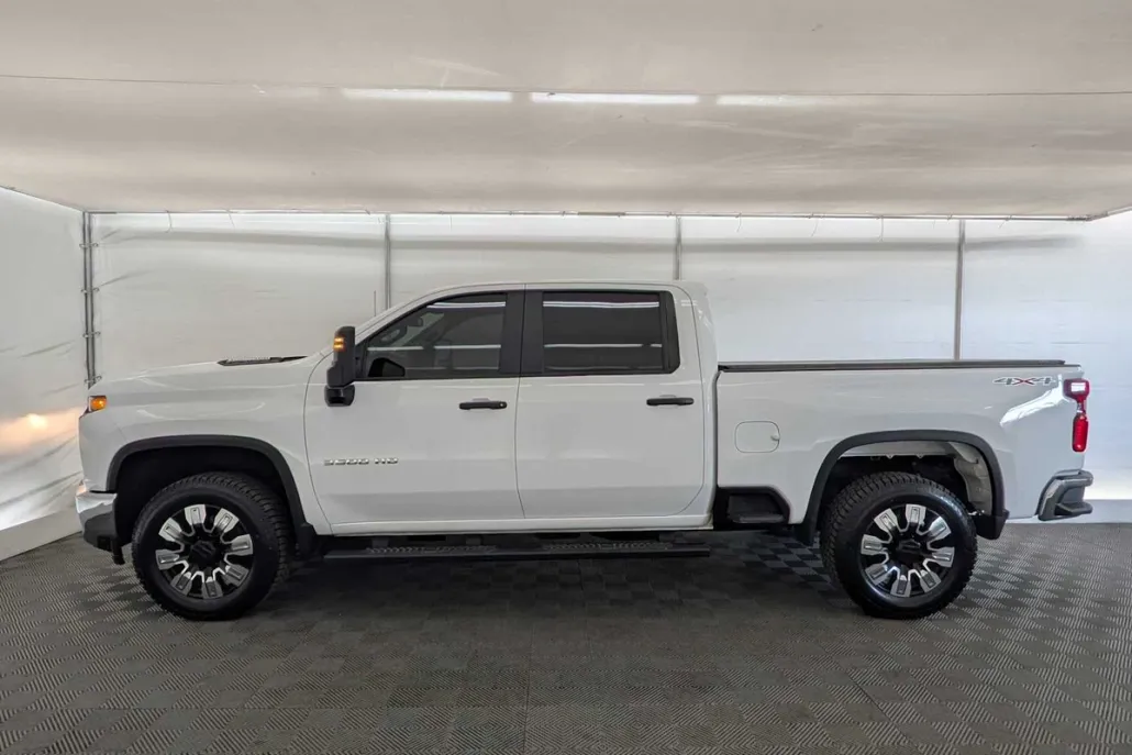 2022 Chevrolet Silverado 3500HD Work Truck photo 1