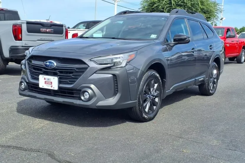 2025 Subaru Outback Onyx Edition photo 1