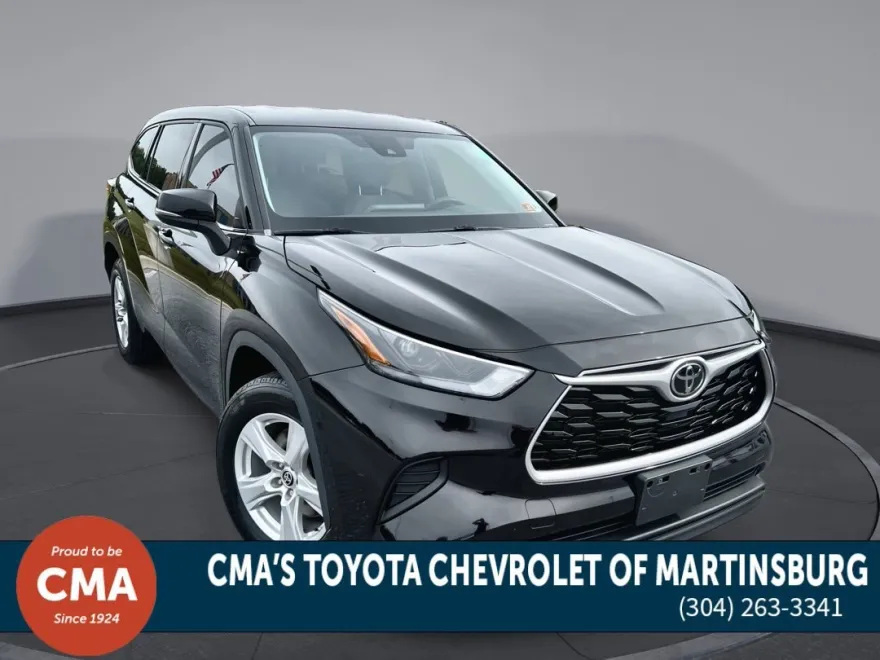 2022 Toyota Highlander L photo 1