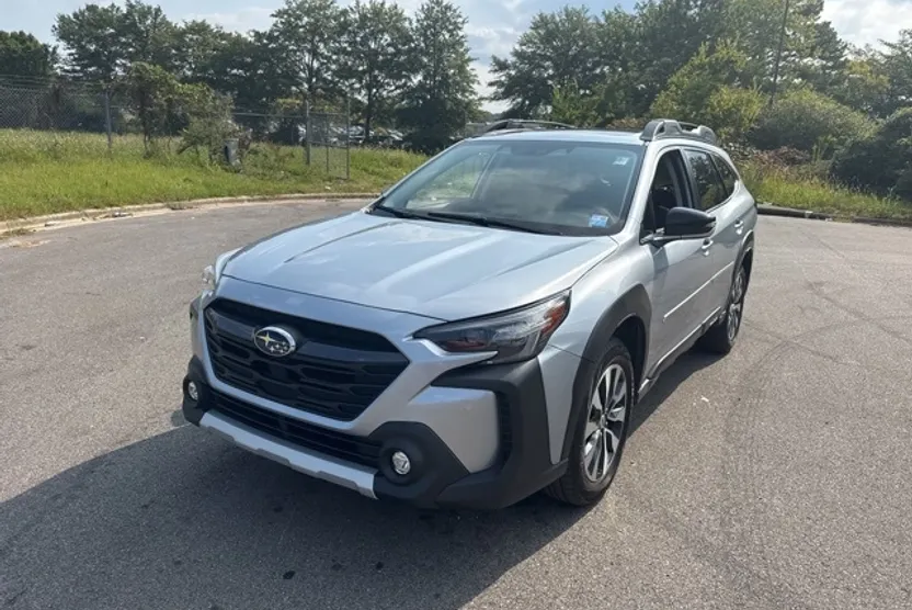 2024 Subaru Outback Limited photo 1