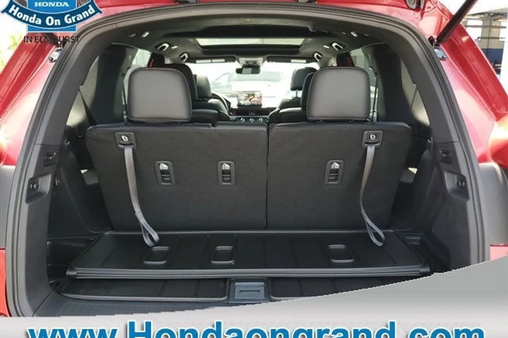 2025 Honda Pilot TrailSport photo 1
