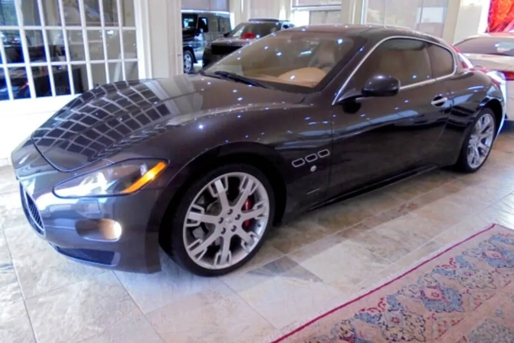 2009 Maserati Granturismo S photo 1