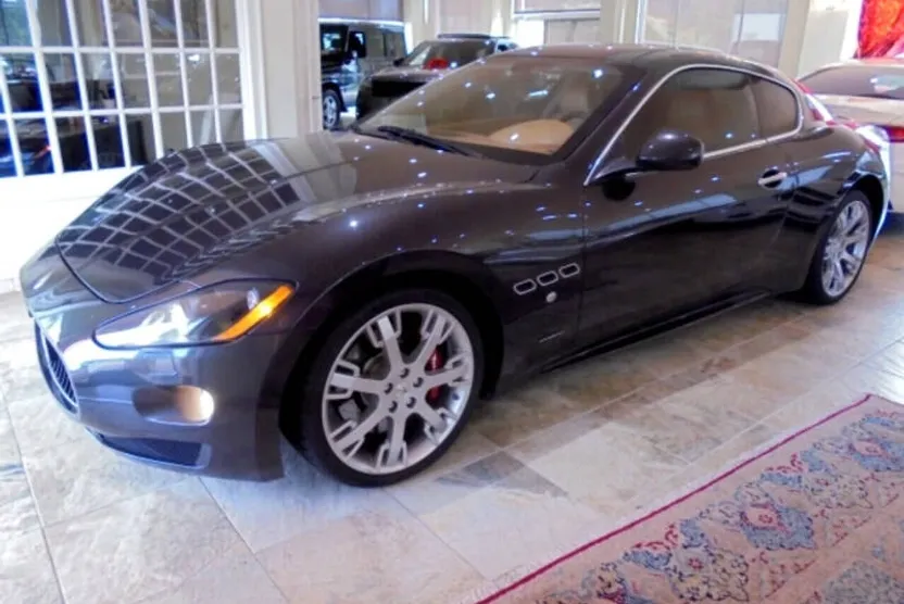 2009 Maserati Granturismo S photo 1