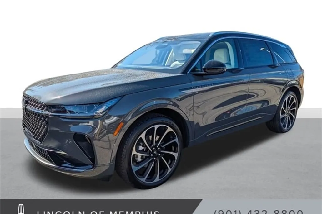 2025 Lincoln Nautilus Black Label photo 1