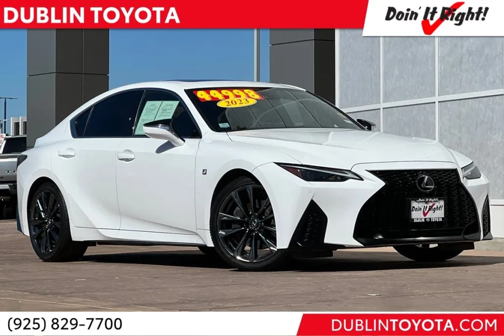 2023 Lexus IS 350 F SPORT photo 1