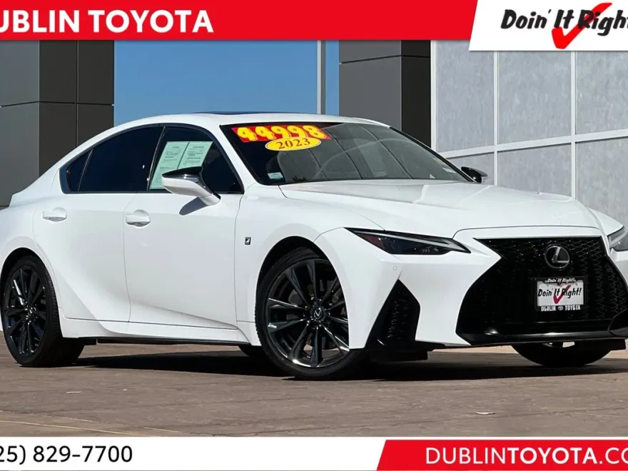 2023 Lexus IS 350 F SPORT photo 1