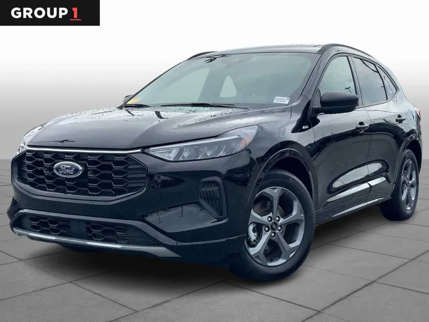 2024 Ford Escape ST-Line photo 1