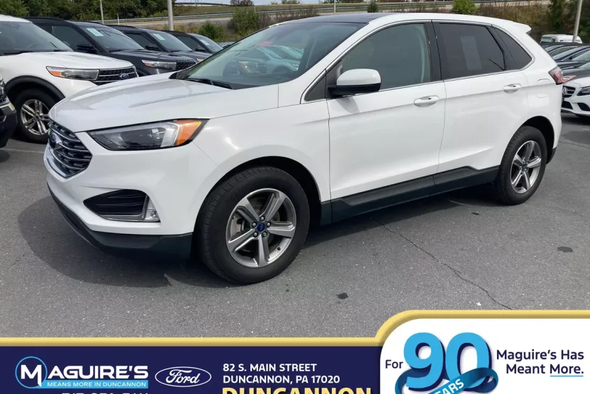 2022 Ford Edge SEL photo 1