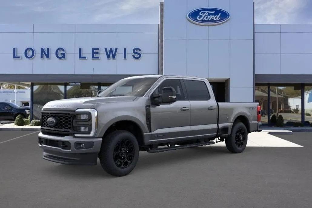 2025 Ford F-250 photo 1