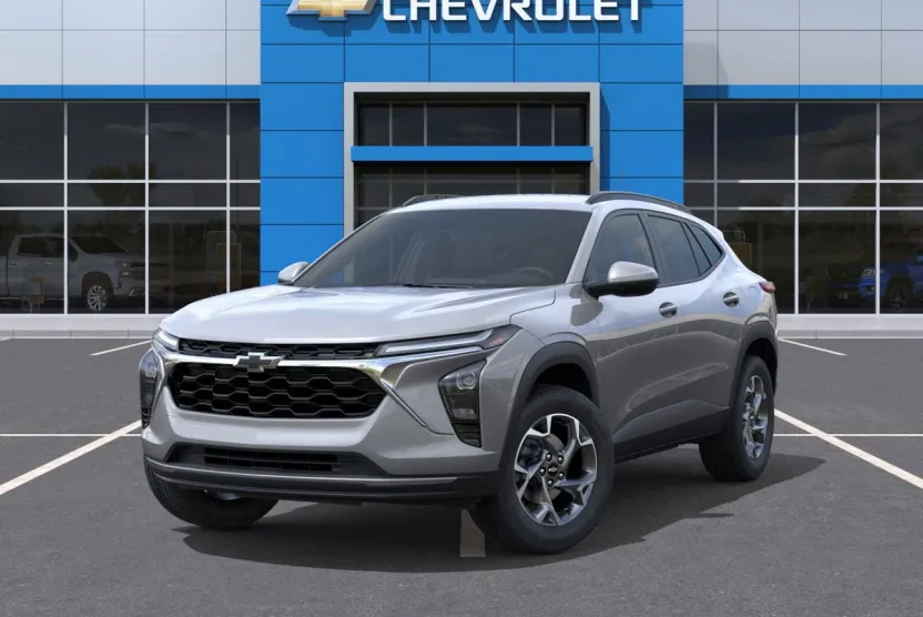 2026 Chevrolet Trax LT photo 1