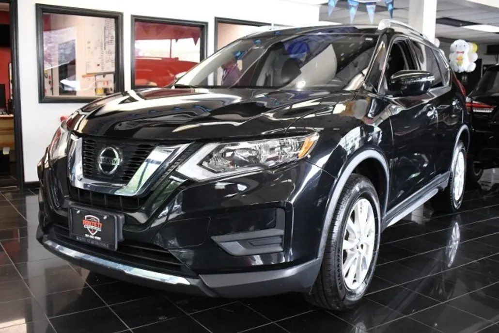 2020 Nissan Rogue S photo 1