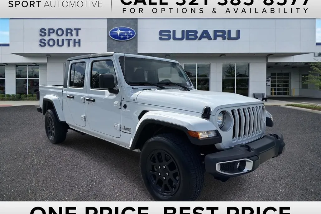 2023 Jeep Gladiator Overland photo 1
